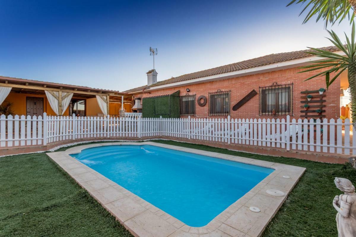 Villa Casa Ludima Fuentes de Andalucía Exterior foto